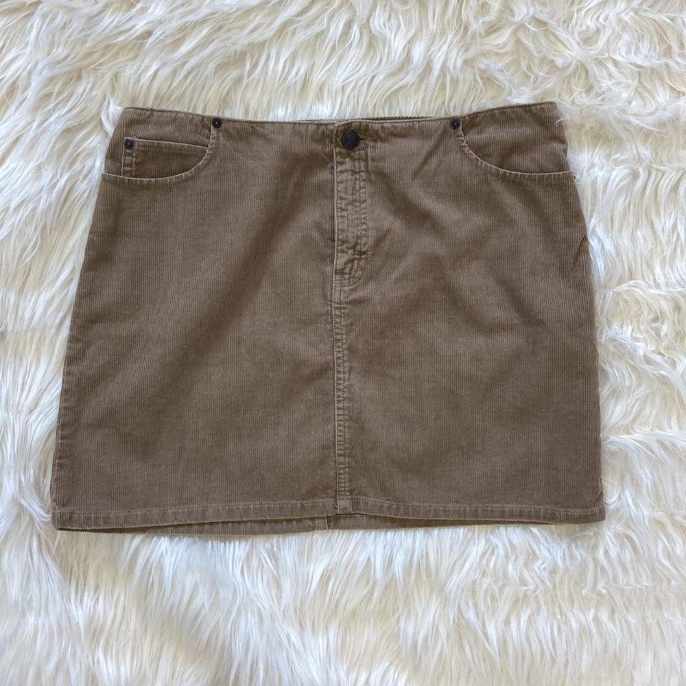 🆕AEO tan light Brown Corduroy mini skirt size 6